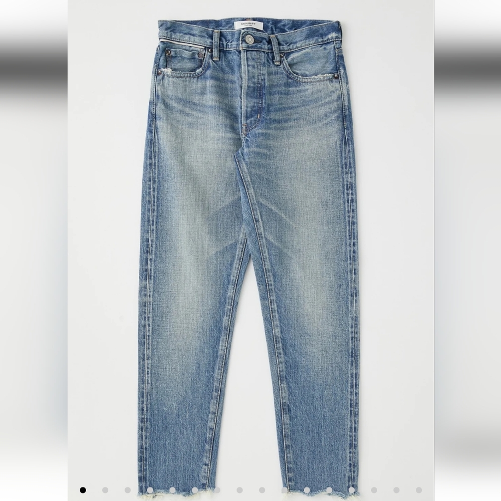 NWT. Moussy Vintage Banksville Tapered Jeans. Size 29